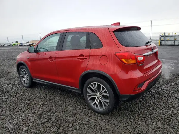 JA4AP3AU5KU003940 2019 MITSUBISHI OUTLANDER - Image 2