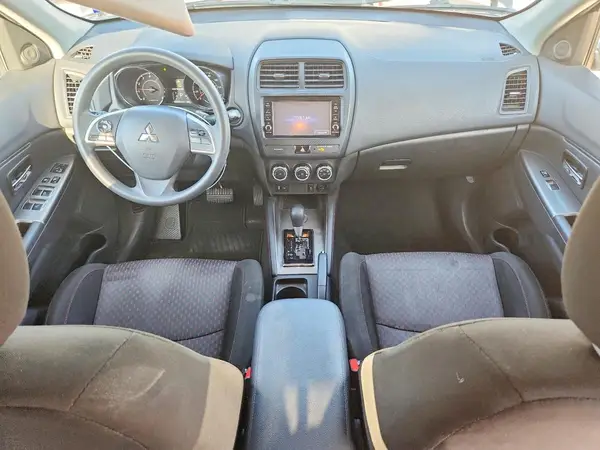 JA4AP3AU5KU005672 2019 MITSUBISHI OUTLANDER - Image 8