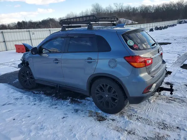 JA4AP3AU5KU008135 2019 MITSUBISHI OUTLANDER - Image 2