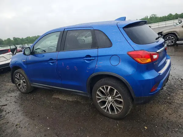 JA4AP3AU5KU009463 2019 MITSUBISHI OUTLANDER - Image 2