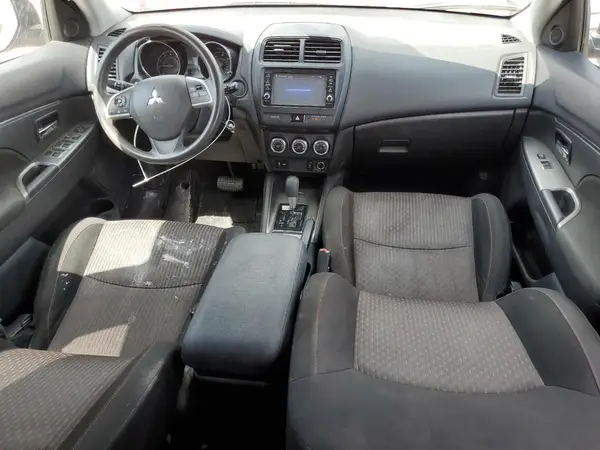 JA4AP3AU5KU011293 2019 MITSUBISHI OUTLANDER - Image 8