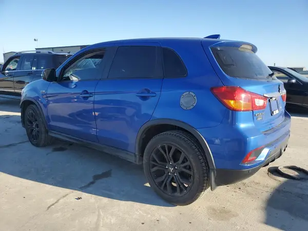 JA4AP3AU5KU015179 2019 MITSUBISHI OUTLANDER - Image 2
