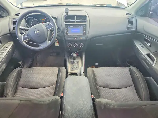 JA4AP3AU5KU015974 2019 MITSUBISHI OUTLANDER - Image 8