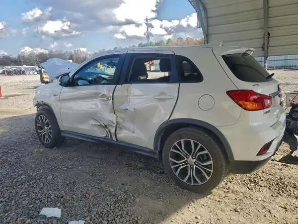 JA4AP3AU5KU017742 2019 MITSUBISHI OUTLANDER - Image 2