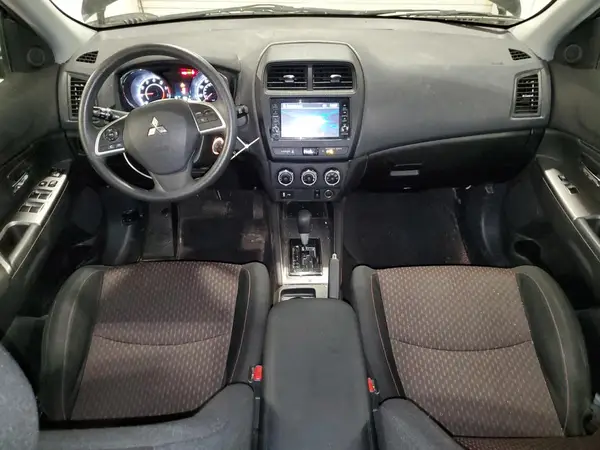 JA4AP3AU5KU019099 2019 MITSUBISHI OUTLANDER - Image 8