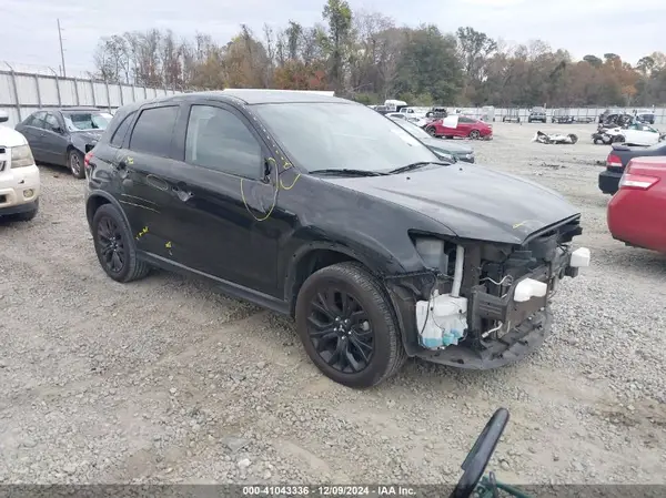 JA4AP3AU5KU024416 2019 MITSUBISHI OUTLANDER - Image 1