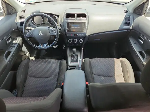 JA4AP3AU5KU025419 2019 MITSUBISHI OUTLANDER - Image 8
