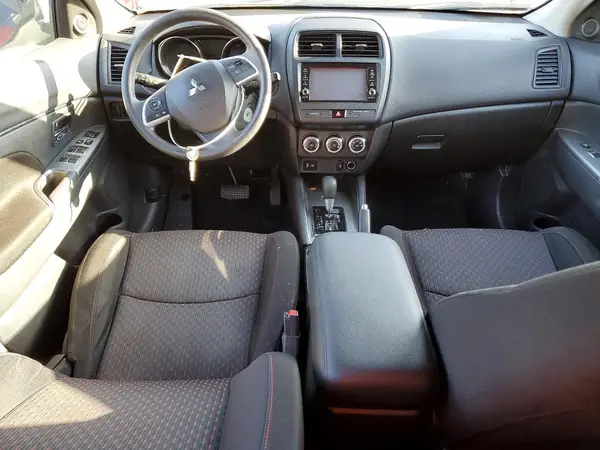 JA4AP3AU5KU026733 2019 MITSUBISHI OUTLANDER - Image 8