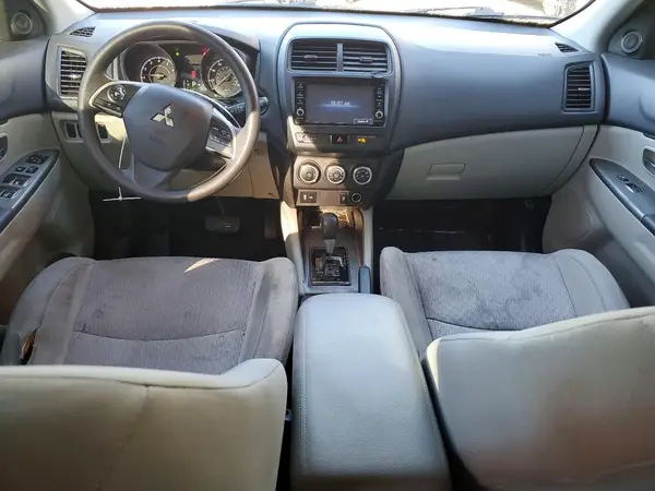 JA4AP3AU5KU028594 2019 MITSUBISHI OUTLANDER - Image 8