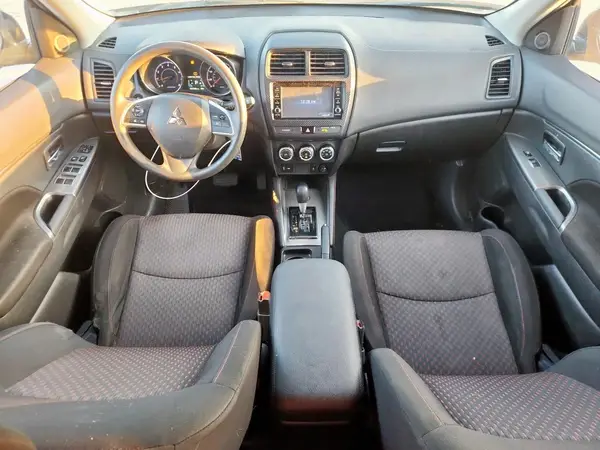 JA4AP3AU5KU031981 2019 MITSUBISHI OUTLANDER - Image 8