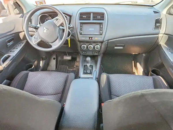 JA4AP3AU5KU033617 2019 MITSUBISHI OUTLANDER - Image 8