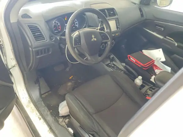 JA4AP3AU5KU033634 2019 MITSUBISHI OUTLANDER - Image 8