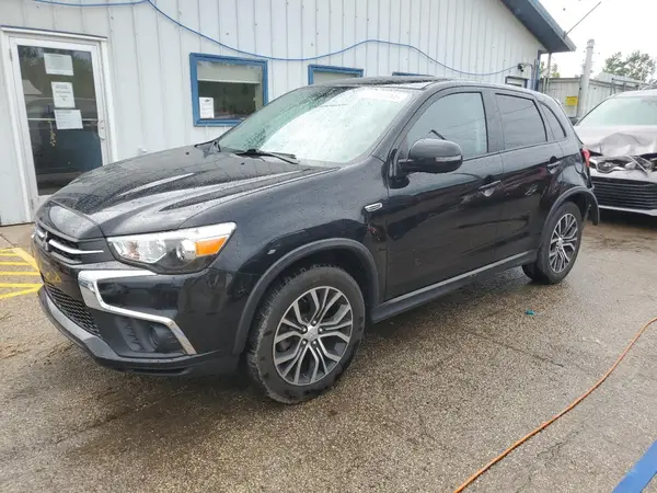 JA4AP3AU5KU033780 2019 MITSUBISHI OUTLANDER - Image 1
