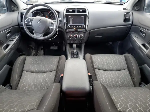 JA4AP3AU5LU018908 2020 MITSUBISHI OUTLANDER - Image 8