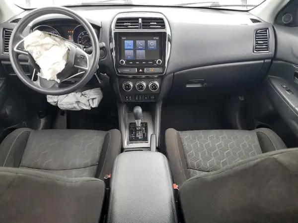 JA4AP3AU5LU020402 2020 MITSUBISHI OUTLANDER - Image 8