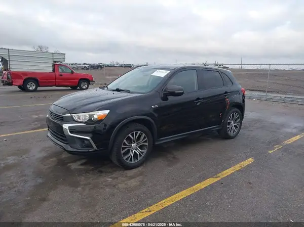 JA4AP3AU6GZ040845 2016 MITSUBISHI OUTLANDER - Image 2