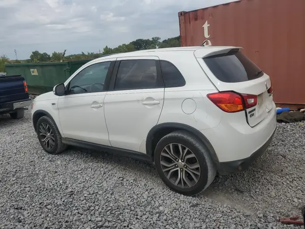 JA4AP3AU6GZ041350 2016 MITSUBISHI OUTLANDER - Image 2