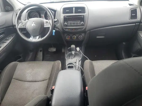 JA4AP3AU6GZ041350 2016 MITSUBISHI OUTLANDER - Image 8