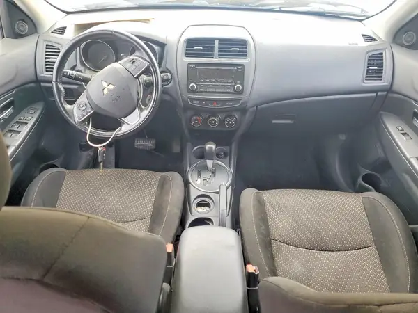 JA4AP3AU6GZ041459 2016 MITSUBISHI OUTLANDER - Image 8