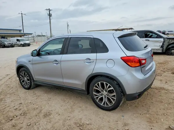 JA4AP3AU6GZ058388 2016 MITSUBISHI OUTLANDER - Image 2