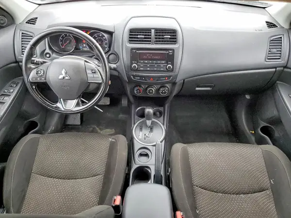 JA4AP3AU6GZ058388 2016 MITSUBISHI OUTLANDER - Image 8