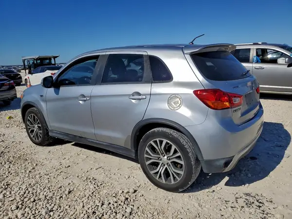 JA4AP3AU6GZ058889 2016 MITSUBISHI OUTLANDER - Image 2