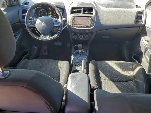 JA4AP3AU6GZ058889 2016 MITSUBISHI OUTLANDER - Image 8