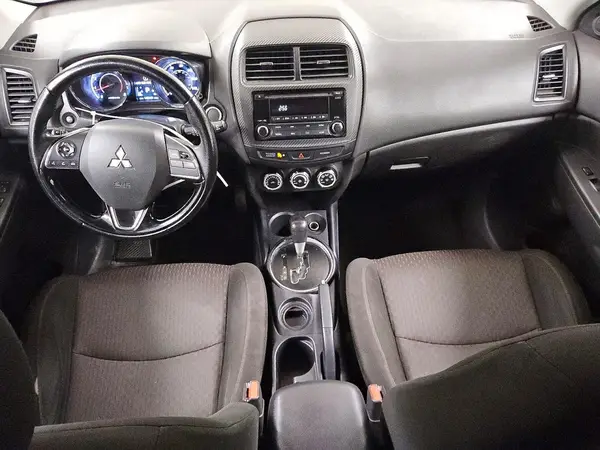 JA4AP3AU6HZ003652 2017 MITSUBISHI OUTLANDER - Image 8