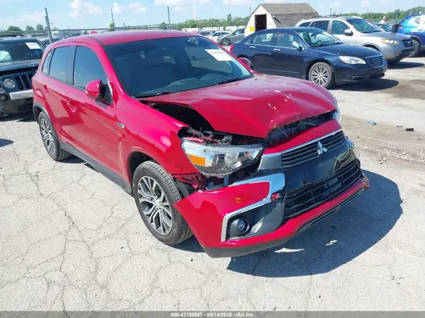 JA4AP3AU6HZ010715 2017 MITSUBISHI OUTLANDER - Image 1