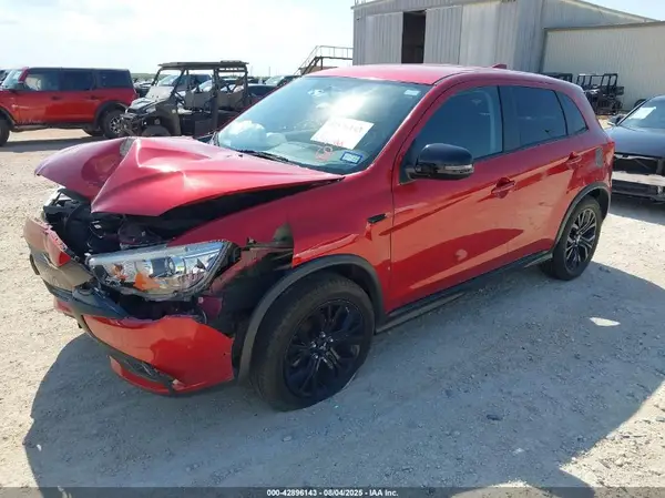 JA4AP3AU6HZ035274 2017 MITSUBISHI OUTLANDER - Image 2