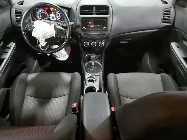 JA4AP3AU6HZ042659 2017 MITSUBISHI OUTLANDER - Image 8