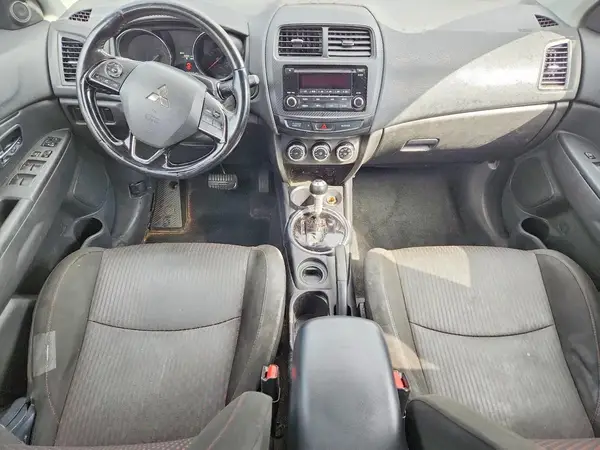 JA4AP3AU6HZ065679 2017 MITSUBISHI OUTLANDER - Image 8