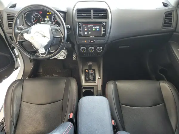 JA4AP3AU6JU007428 2018 MITSUBISHI OUTLANDER - Image 8