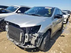 JA4AP3AU6JU007901 2018 MITSUBISHI OUTLANDER
