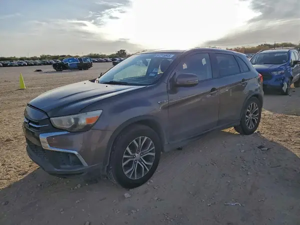 JA4AP3AU6JZ007870 2018 MITSUBISHI OUTLANDER - Image 1