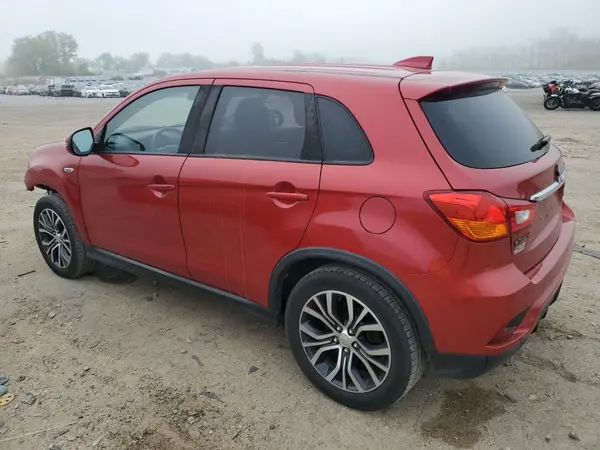 JA4AP3AU6JZ029934 2018 MITSUBISHI OUTLANDER - Image 2