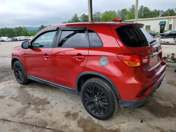 JA4AP3AU6JZ031358 2018 MITSUBISHI OUTLANDER - Image 2