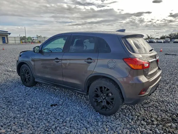 JA4AP3AU6KU006989 2019 MITSUBISHI OUTLANDER - Image 2