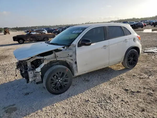 JA4AP3AU6KU010329 2019 MITSUBISHI OUTLANDER - Image 1