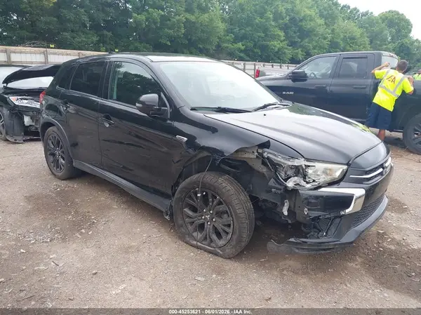 JA4AP3AU6KU010461 2019 MITSUBISHI OUTLANDER - Image 1