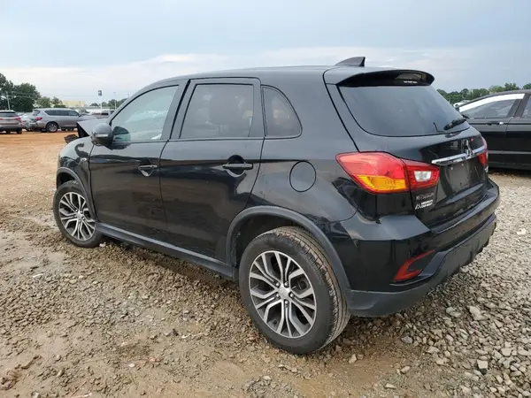 JA4AP3AU6KU010900 2019 MITSUBISHI OUTLANDER - Image 2