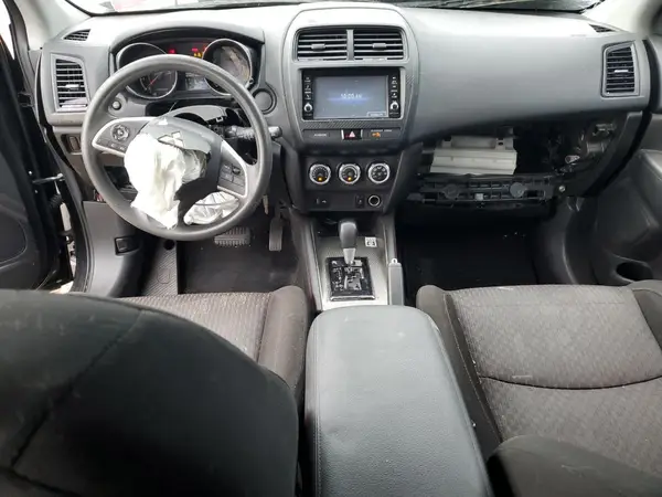 JA4AP3AU6KU010900 2019 MITSUBISHI OUTLANDER - Image 8