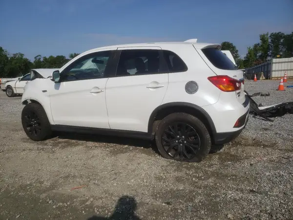 JA4AP3AU6KU014249 2019 MITSUBISHI OUTLANDER - Image 2