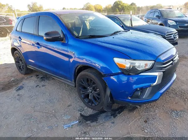 JA4AP3AU6KU016132 2019 MITSUBISHI OUTLANDER - Image 1