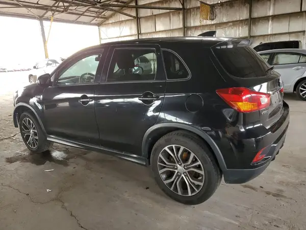 JA4AP3AU6KU018186 2019 MITSUBISHI OUTLANDER - Image 2