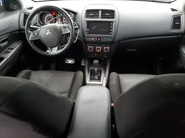 JA4AP3AU6KU020634 2019 MITSUBISHI OUTLANDER - Image 8