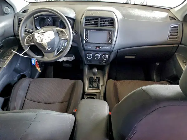 JA4AP3AU6KU024456 2019 MITSUBISHI OUTLANDER - Image 8