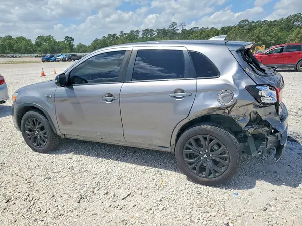 JA4AP3AU6KU026451 2019 MITSUBISHI OUTLANDER - Image 2