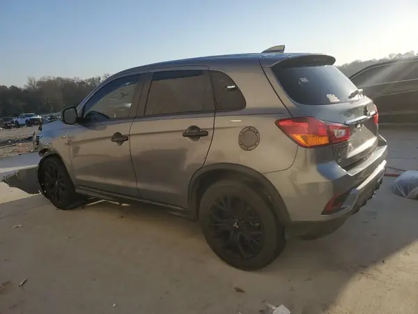 JA4AP3AU6KU026787 2019 MITSUBISHI OUTLANDER - Image 2