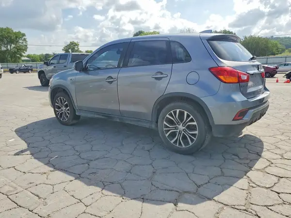 JA4AP3AU6KU029530 2019 MITSUBISHI OUTLANDER - Image 2